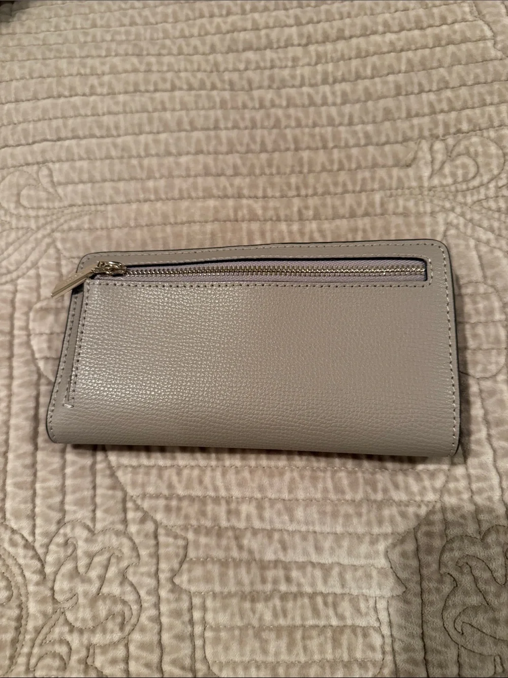 kate spade Pebbled Leather Long Wallet in Light Gray with Gold Logo